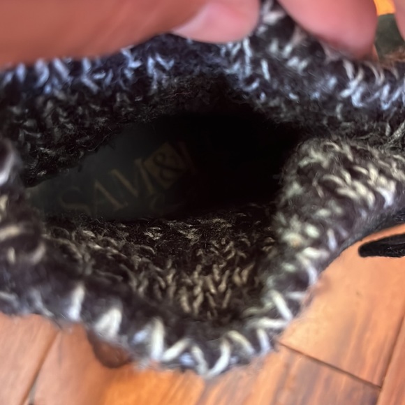 Sam & Libby Black Suede Ankle Booties with Knit Lining, Size 6 1/2 - Picture 6 of 8